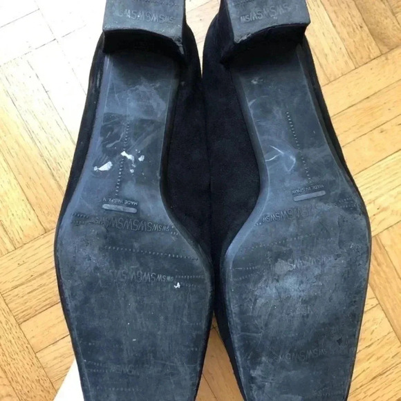 Stuart Weitzman shoes - Picture 3 of 3